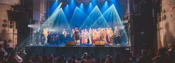 Image de la chorale sur scène